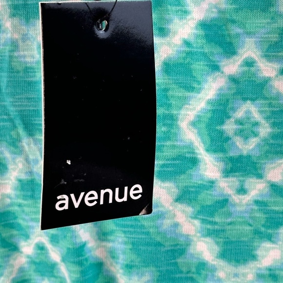 Avenue Sleeveless Tiered Diamond Print Annie Maxi Dress - Green - size 18 - Picture 11 of 12